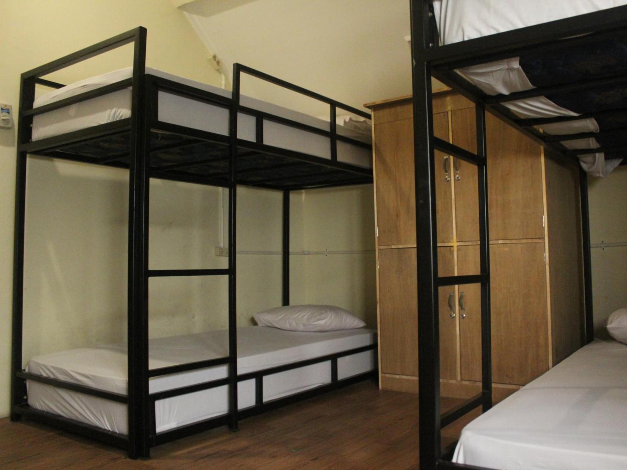 Oke Baik Hostel Yogyakarta Kültér fotó