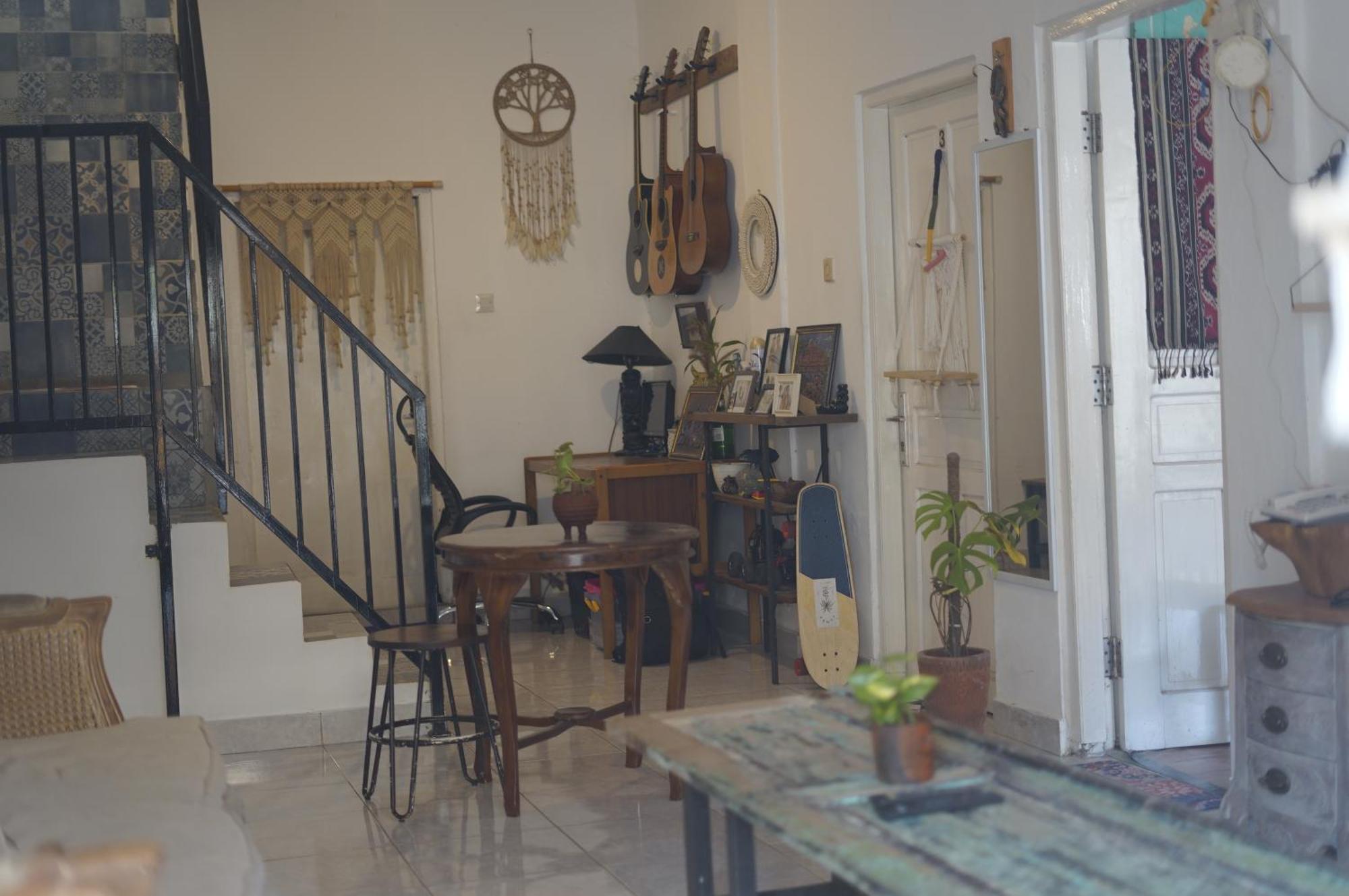 Oke Baik Hostel Yogyakarta Szoba fotó