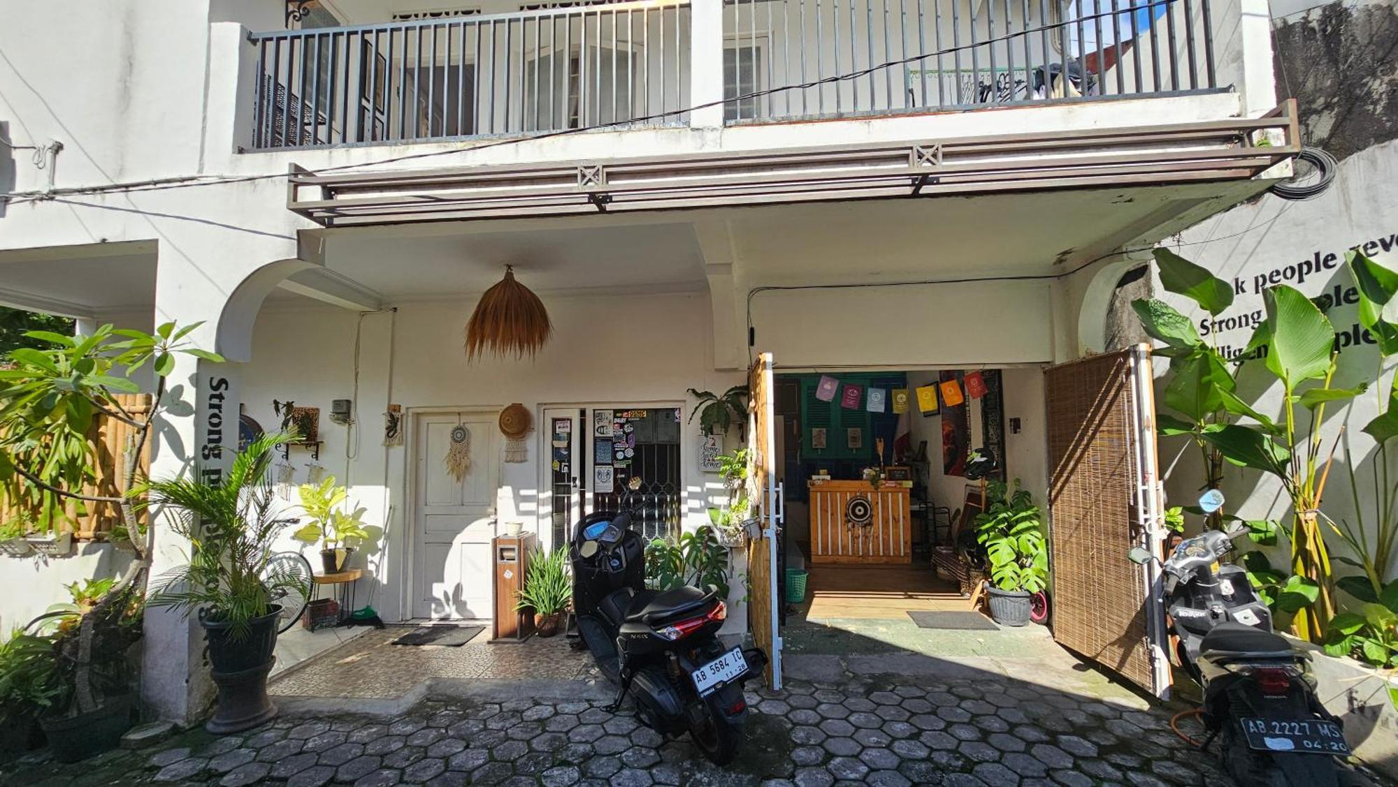 Oke Baik Hostel Yogyakarta Kültér fotó