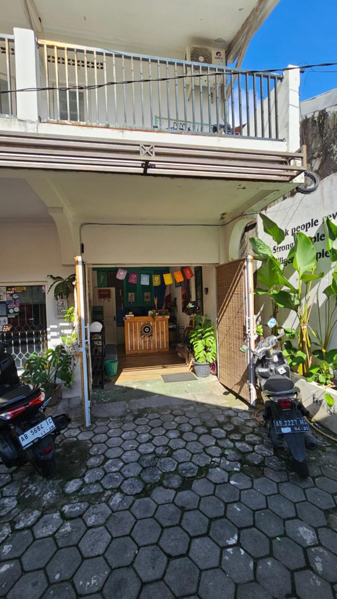 Oke Baik Hostel Yogyakarta Kültér fotó
