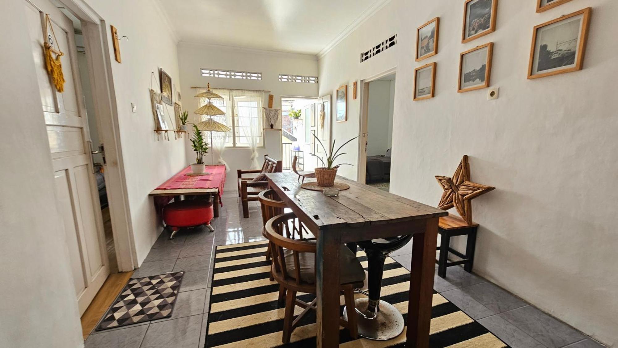 Oke Baik Hostel Yogyakarta Kültér fotó